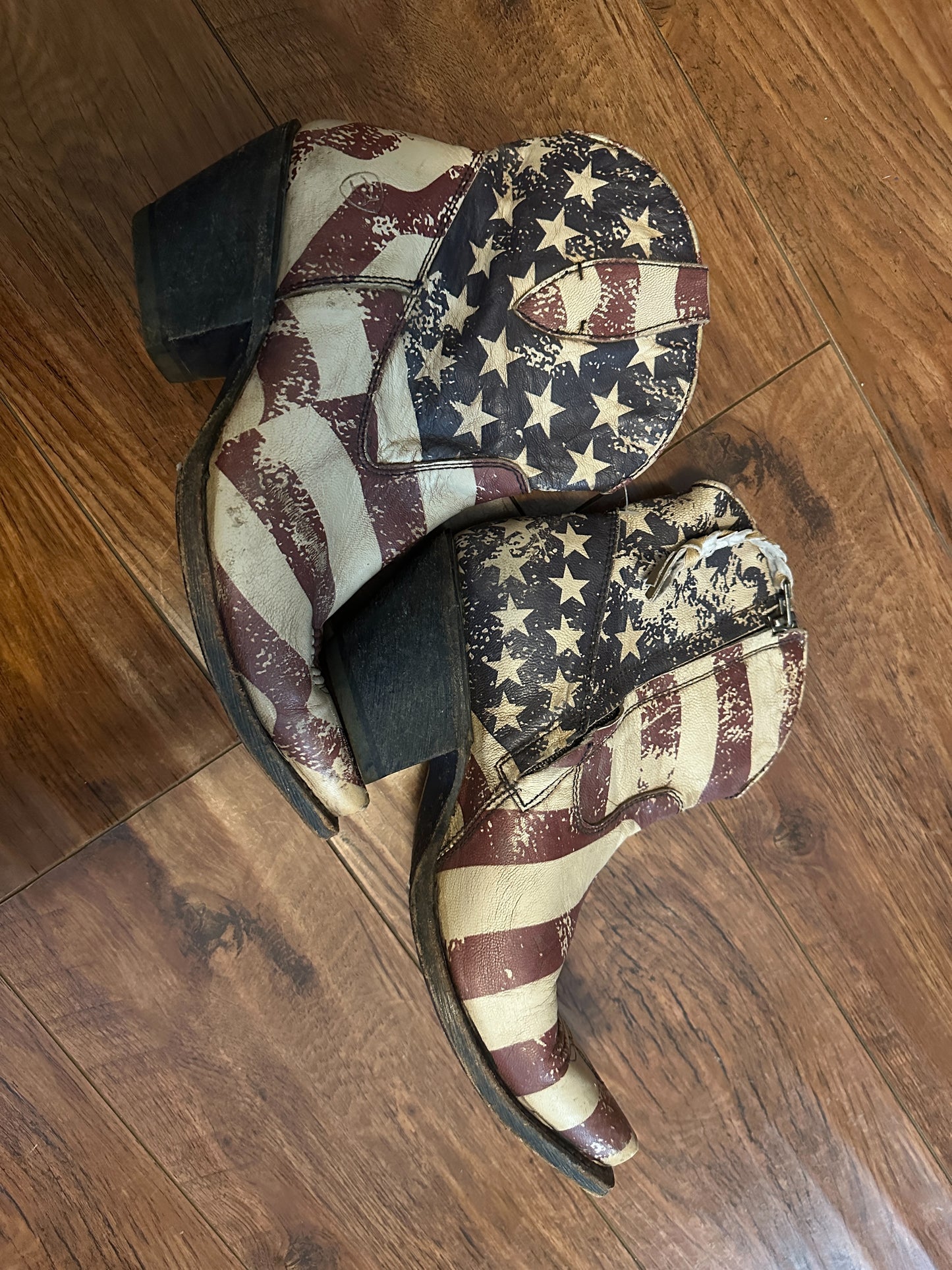 Ariat booties size 8.5