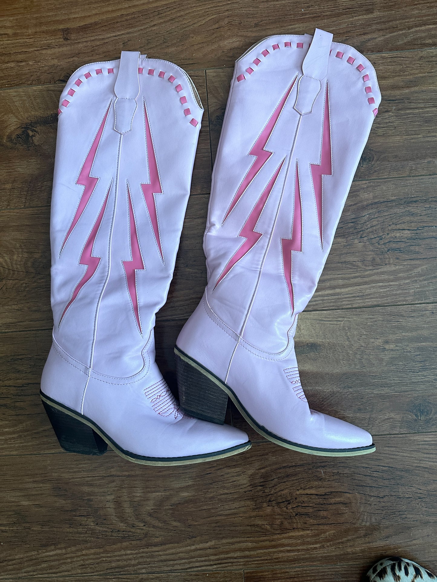 Pink marfa boots size 6