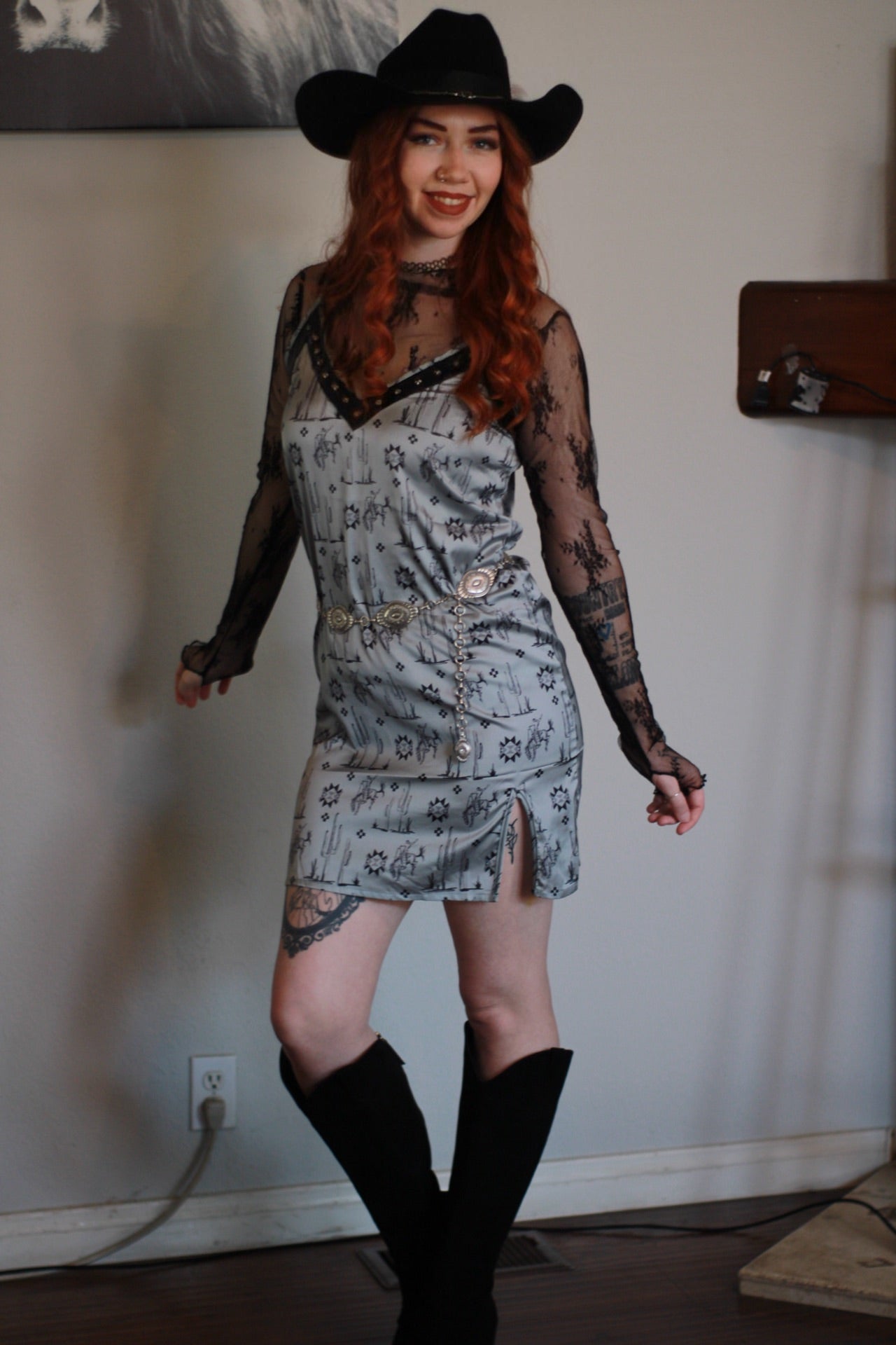 2 fly satin dress size M
